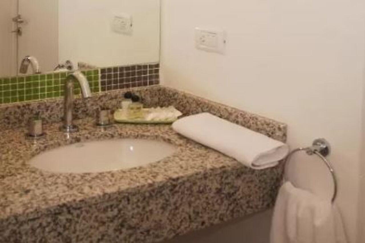 Aparthotel Bed For Day Tandil Esterno foto
