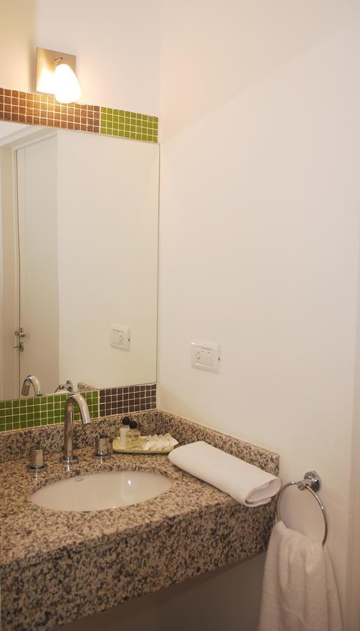 Aparthotel Bed For Day Tandil Esterno foto